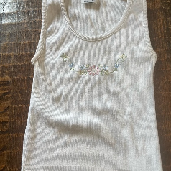 Y2K embroidered tank top - Picture 2 of 6